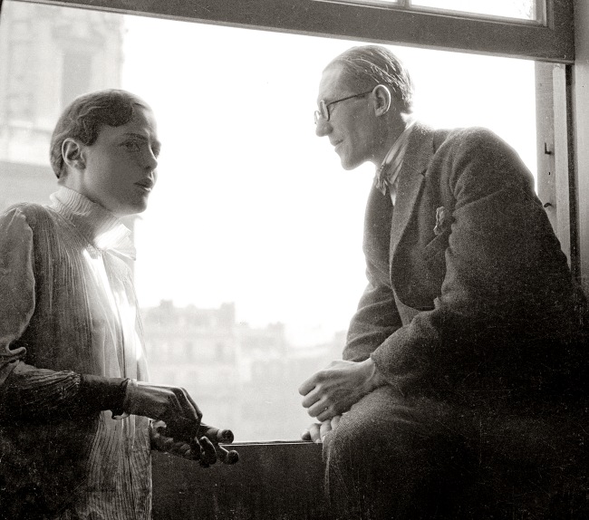 Charlotte Perriand und Le Corbusier, Paris, Place Saint Sulpice, 1928 (Ausschnitt). (c) Archiv Charlotte Perriand / Elisabeth Sandmann