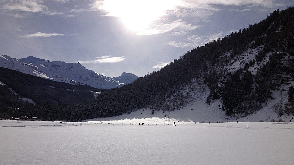 „ENTDECKUNG DER SCHÖNHEIT DER WINTERLANDSCHAFT“