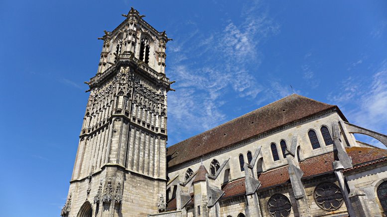 CLAMECY UND SEIN „GROSSER SOHN“