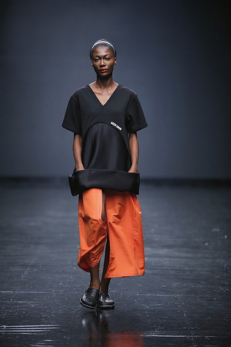 Gozel Green (Mode-Label von Sylvia Enekwe-Ojei und Olivia Enekwe-Okoji), präsentiert auf der Arise Fashion Week, Lagos, Nigeria, 2018. © Kola Oshalusi / Insigna Media