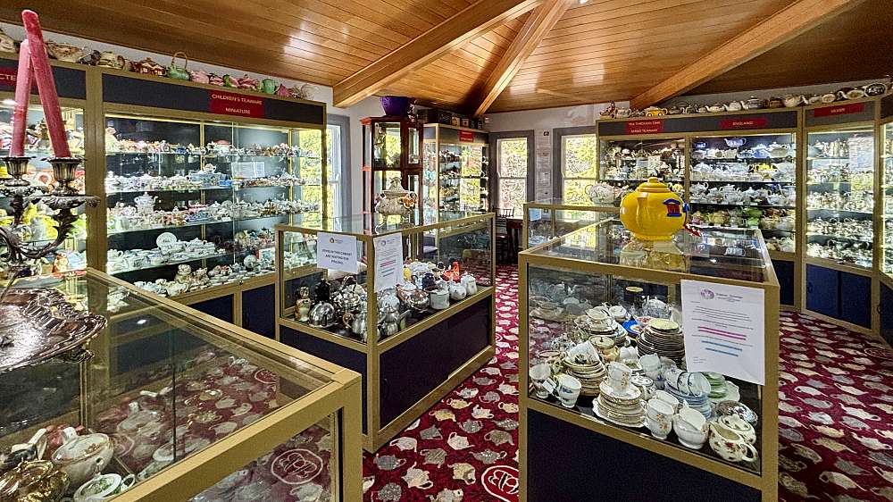 René Grohnert: Teapot Museum, Leura, 2025