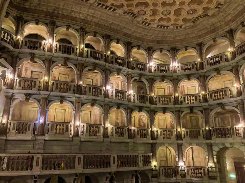 Teatro Bibiena, Foto © B. Denscher